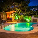 Casa Pinos * ベニッサ