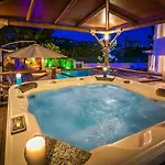 ヴィラ Casa Pinos ベニッサ