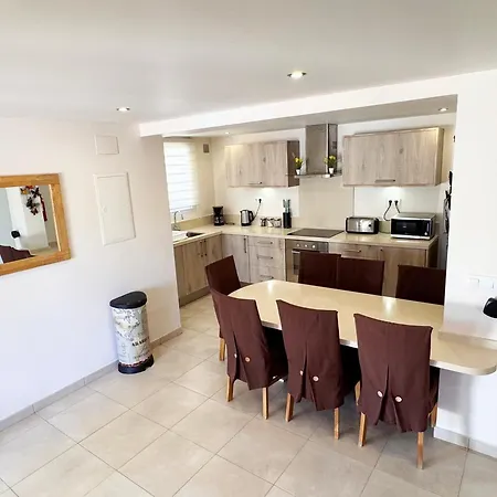 וילה Casa Pinos בניסה